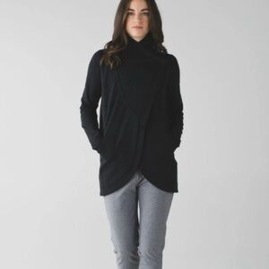 Lululemon Sz 6 That's A Wrap Sweater Cardigan Black